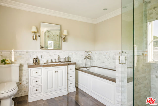 Drew Fenton | 10847 Bellagio Road Los Angeles CA | MLS: 7449719 Drew Fenton | 10847 Bellagio Road Los Angeles CA | MLS: 7449719