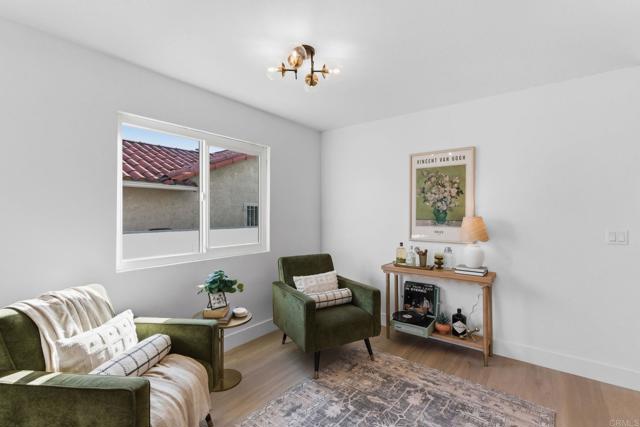 Detail Gallery Image 5 of 31 For 190 61st Street, San Diego,  CA 92114 - 5 Beds | 2 Baths