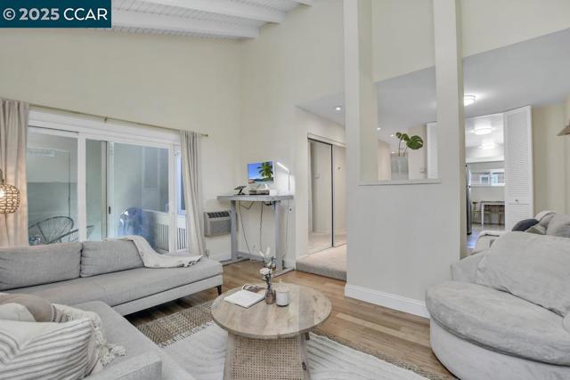 3051 Treat Blvd., Concord CA: https://media.crmls.org/mediaz/30322e58-c16e-47c4-bd35-b1c61957ad41.jpg