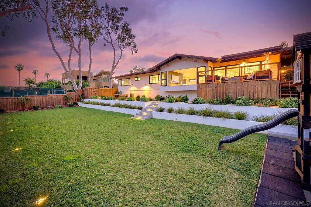 2980 Nichols St - photo 9