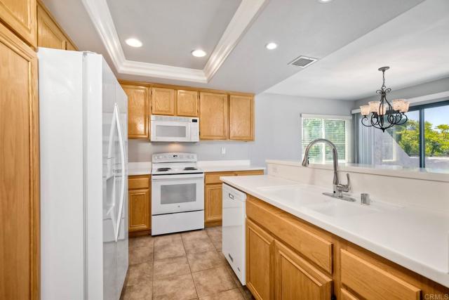 11840 Caminito Ronaldo, San Diego CA: https://media.crmls.org/mediaz/303345a7-291d-4ee0-9d3b-a75fc799cafa.jpg
