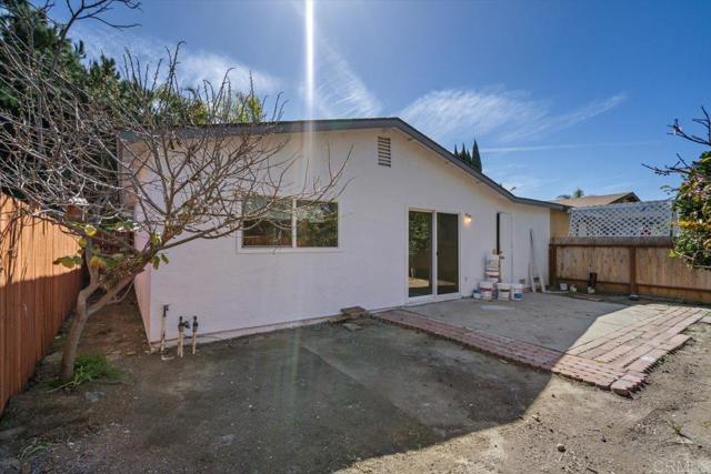 4640 Calle Del Palo, Oceanside, California 92057, 2 Bedrooms Bedrooms, ,1 BathroomBathrooms,Single Family Residence,For Sale,Calle Del Palo,PTP2501658