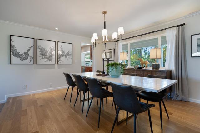 1455 Redwood Drive, Los Altos CA: https://media.crmls.org/mediaz/30371935-891a-49e3-8a19-6e0d891e09a3.jpg