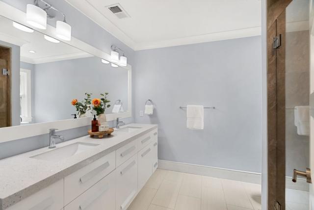 1271 Petersen Court, Los Altos CA: https://media.crmls.org/mediaz/3039499d-68bb-48da-88fc-d003203c62f3.jpg