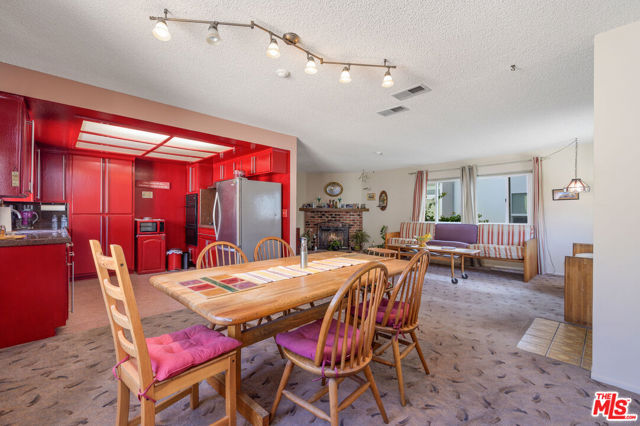 2413 CARNEGIE Lane, Redondo Beach, California 90278, 2 Bedrooms Bedrooms, ,1 BathroomBathrooms,Residential,Sold,CARNEGIE,22158269