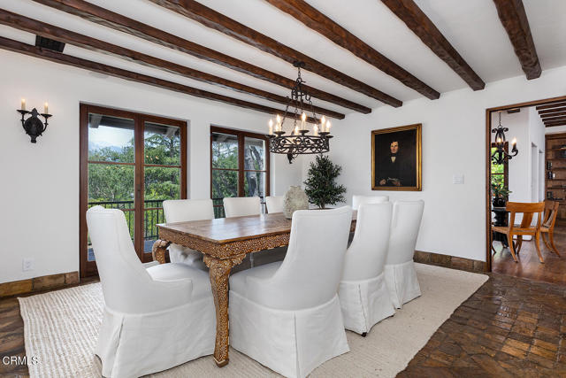 Detail Gallery Image 14 of 77 For 4144 Chevy Chase Dr, La Canada Flintridge,  CA 91011 - 5 Beds | 4/4 Baths