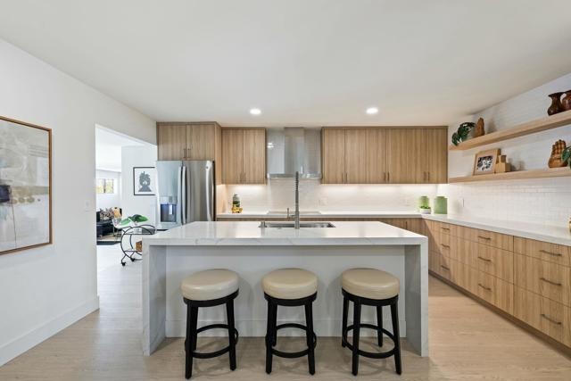 45715 Verba Santa Drive, Palm Desert CA: https://media.crmls.org/mediaz/303ae044-7e0b-4b27-bc1d-c4a6273badfa.jpg