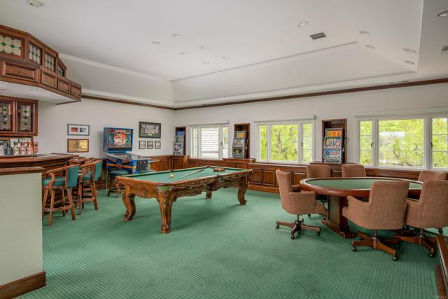3035 Paseo Cielo, Rancho Santa Fe CA: https://media.crmls.org/mediaz/303ae1a3-2b98-4c23-934a-e00db4ce7a7e.jpg