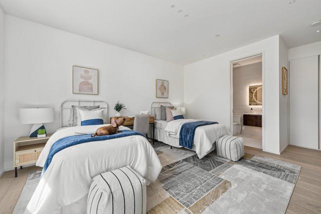 1068 Riverside Drive, Los Altos CA: https://media.crmls.org/mediaz/303b5051-f64b-4c71-8eb7-bcf0e949db69.jpg
