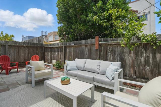 212 Sweeny Street, San Francisco CA: https://media.crmls.org/mediaz/303ba2f4-e116-4a67-b62c-491ebb6f2da8.jpg