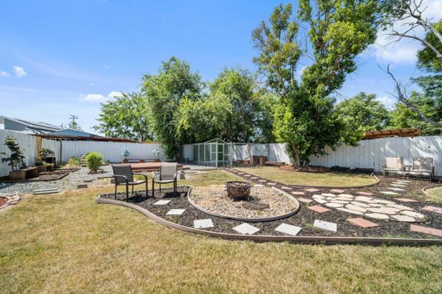 1247 Locust Street, Livermore CA: https://media.crmls.org/mediaz/303bc905-1eb5-4c91-83bb-373df9a44a1a.jpg