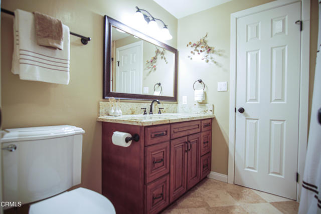 Detail Gallery Image 21 of 39 For 1781 El Monte Dr, Thousand Oaks,  CA 91362 - 4 Beds | 2 Baths