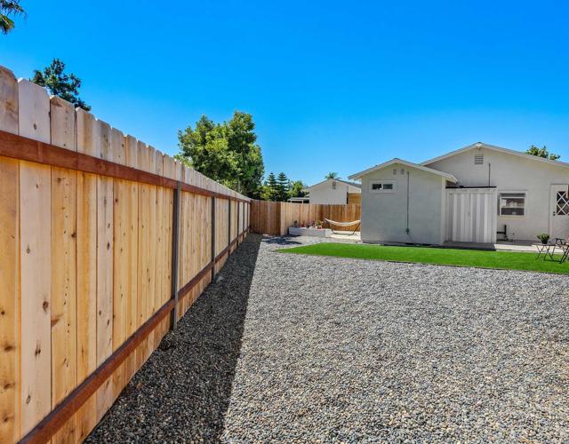Image 44 of 48 For 5590 Shasta Ln