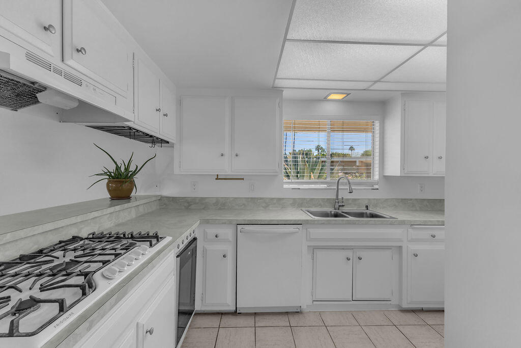 MLS #219138892PS image #9