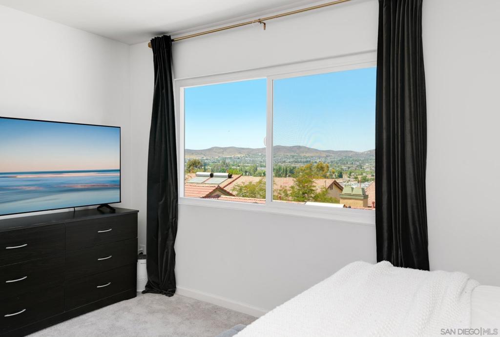 MLS #250034853SD image #9