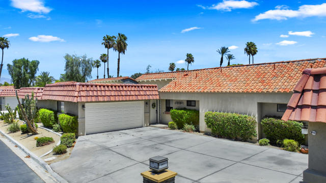 77218 Olympic Way, Palm Desert, CA 92211