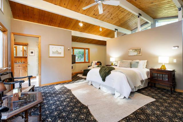 951 Jenny Way, Felton CA: https://media.crmls.org/mediaz/303f381f-e671-4e74-9e81-27b6f16bd47b.jpg