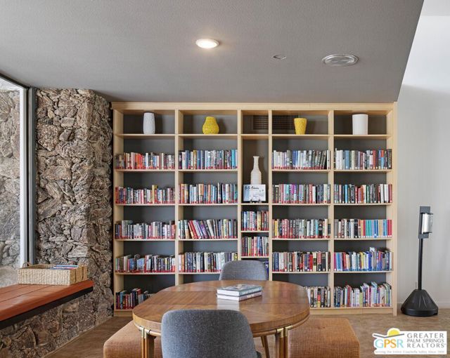 2455 S Madrona Drive, Palm Springs CA: https://media.crmls.org/mediaz/303f6ad1-cf81-444a-b992-51acb892abd4.jpg