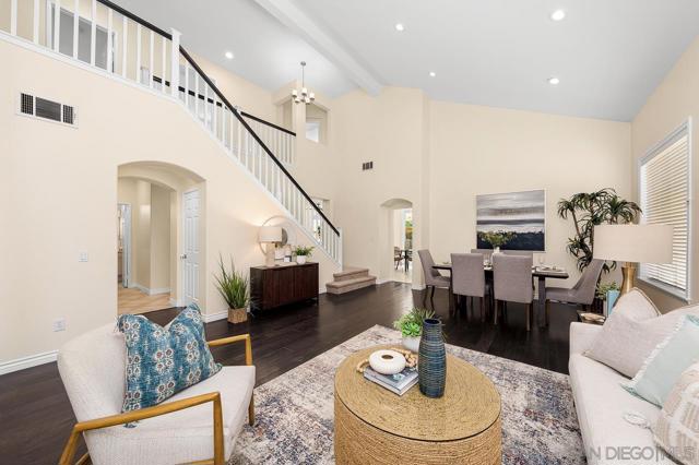 6789 Camino De Amigos, Carlsbad CA: https://media.crmls.org/mediaz/303fb846-6fe7-4711-8983-176478272e24.jpg