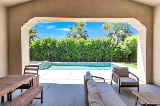 81805 Four Seasons Place, La Quinta CA: https://media.crmls.org/mediaz/304133a6-285f-42b1-ae40-9d8fa5284862.jpg