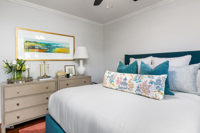 Detail Gallery Image 23 of 31 For 228 Oaks Ave, Monrovia,  CA 91016 - 3 Beds | 3/1 Baths