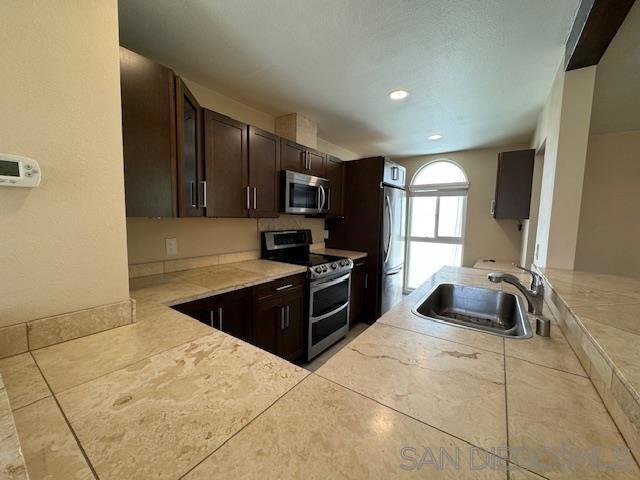 4865 Collwood Blvd, San Diego, California 92115, 2 Bedrooms Bedrooms, ,2 BathroomsBathrooms,Condominium,For Sale,Collwood Blvd,240008474SD