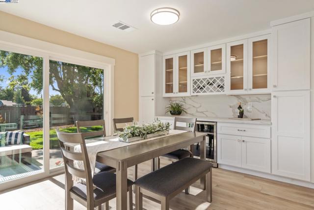 Image 9 of 48 For 1804 Tanglewood Way