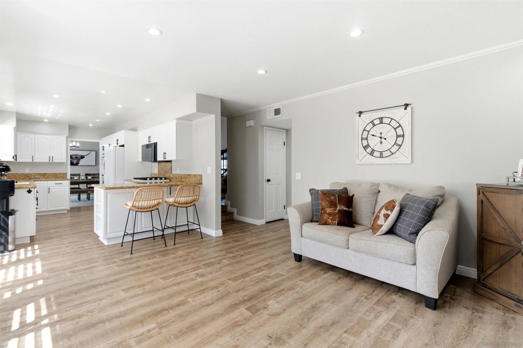 17490 Hada Dr - photo 10