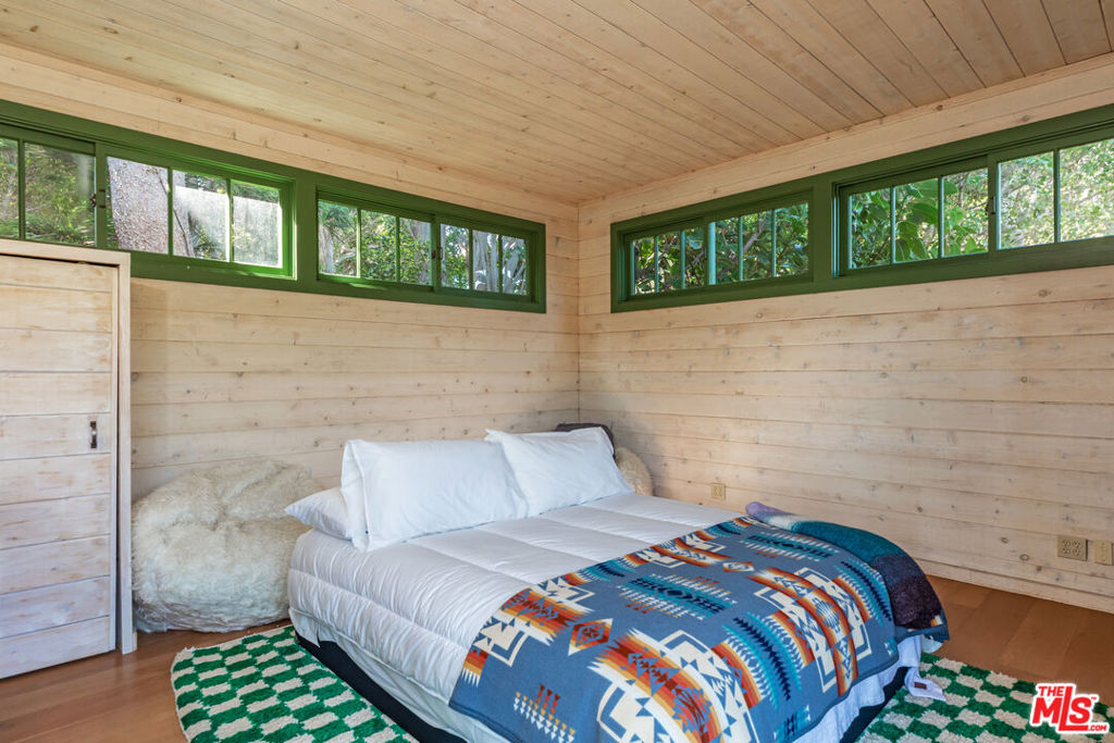 MLS #26866381 image #33
