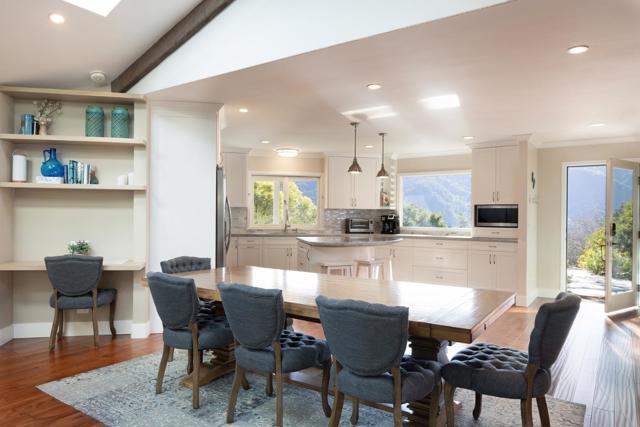 167 El Caminito Road, Carmel Valley CA: https://media.crmls.org/mediaz/3042b1ab-9f2c-48c3-9e11-d9a8386e62e8.jpg