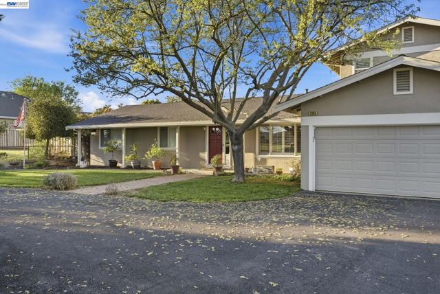 Image 47 of 54 For 2680 Marina Ave.