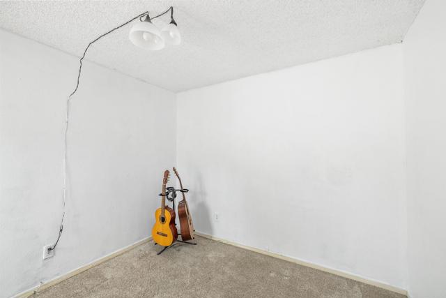 1437 Robin Lane, El Cajon CA: https://media.crmls.org/mediaz/3042dca1-9e77-4f22-8d32-55f3d3f9087a.jpg