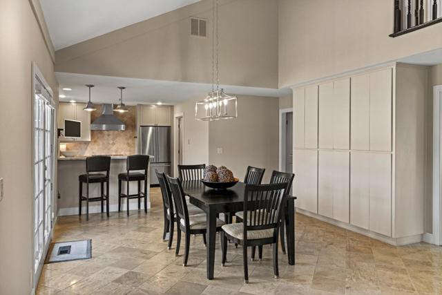 25401 Markham Lane,  CA: https://media.crmls.org/mediaz/3043fff2-9016-4e13-be95-178699853276.jpg