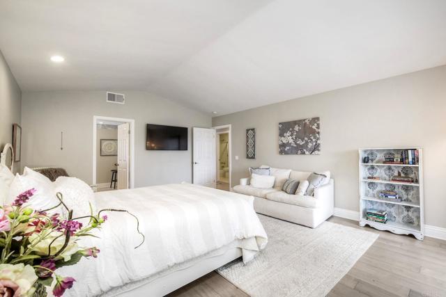 Detail Gallery Image 27 of 55 For 5413 Fairgreen Way, Bonsall,  CA 92003 - 3 Beds | 3 Baths