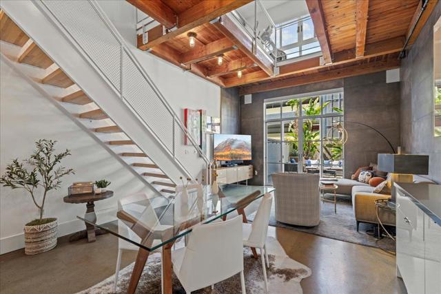 333 Santana Row, San Jose CA: https://media.crmls.org/mediaz/3045ddab-ee1c-4c58-9d71-f0fc6e20728b.jpg