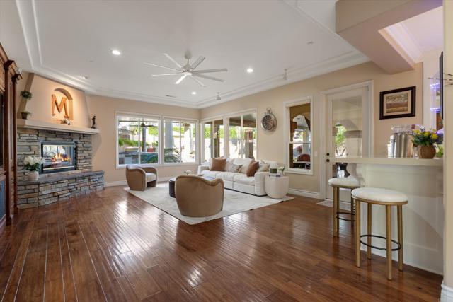 Detail Gallery Image 15 of 70 For 18605 Villa Dr, Villa Park,  CA 92861 - 4 Beds | 5/2 Baths