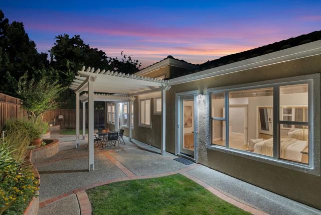 18430 Carmelo Court, Morgan Hill CA: https://media.crmls.org/mediaz/3046918e-0092-4f4c-b9ee-6e16ffe2e39c.jpg