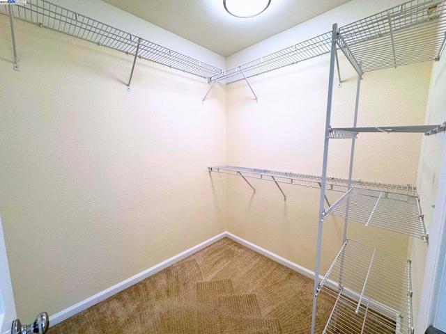 4651 Stern Dr, Merced CA: https://media.crmls.org/mediaz/3046c62a-1e2a-4d02-a6a4-4aed833357ed.jpg