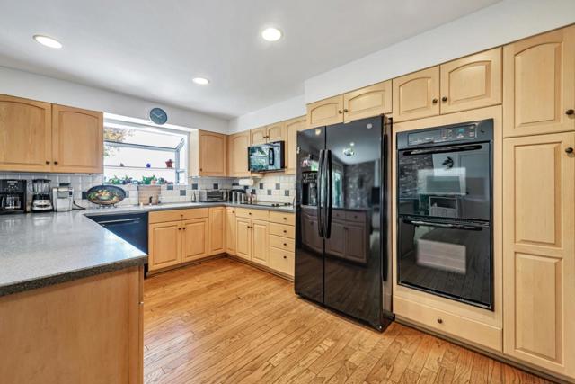 495 Summit Springs Road, Woodside CA: https://media.crmls.org/mediaz/30481711-6561-463d-9175-57b00c2198bb.jpg