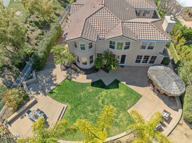 3034 Heavenly Ridge Street, Thousand Oaks CA: https://media.crmls.org/mediaz/3048e3cc-c981-4acd-bd18-abdcbbaeedce.jpg