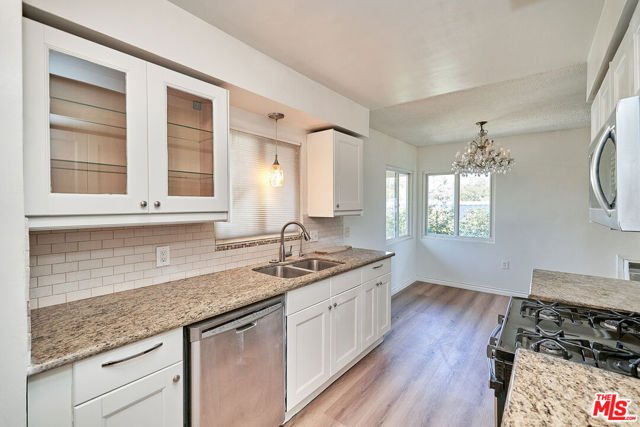 12129 Beverly Boulevard, Whittier CA: https://media.crmls.org/mediaz/304a3021-57e2-4790-988c-45592562fda9.jpg