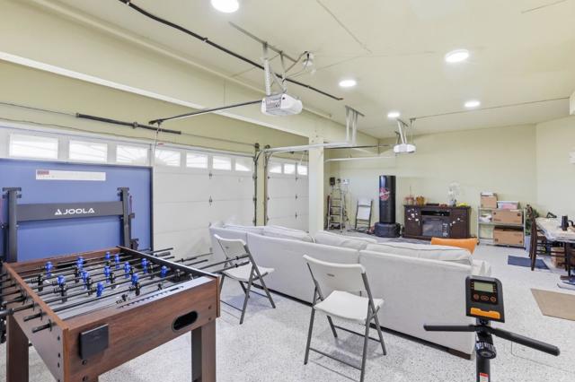 4168 Pinot Gris Way, San Jose CA: https://media.crmls.org/mediaz/304e96ef-2448-4fe4-b52f-737e610ddd0c.jpg