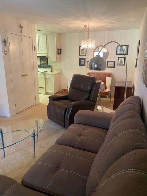2820 N Arcadia Court #111, Palm Springs, CA 92262