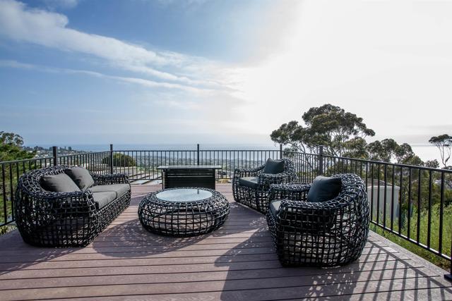 7362 Brodiaea Way, La Jolla CA: https://media.crmls.org/mediaz/3050cb18-4d40-4ebd-870d-b21faba9b45f.jpg