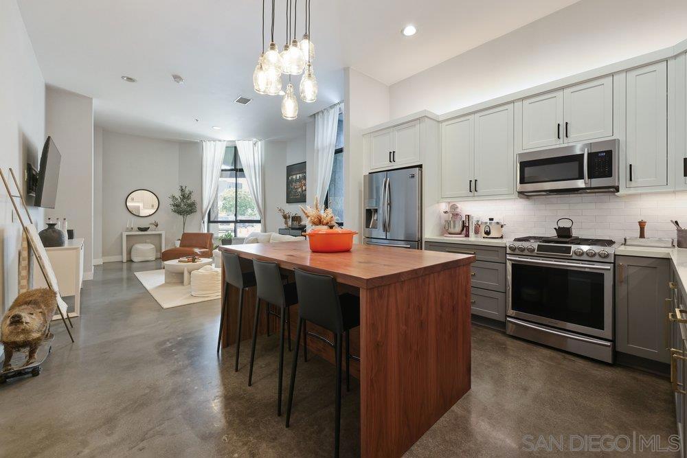 1400 Broadway - photo 9