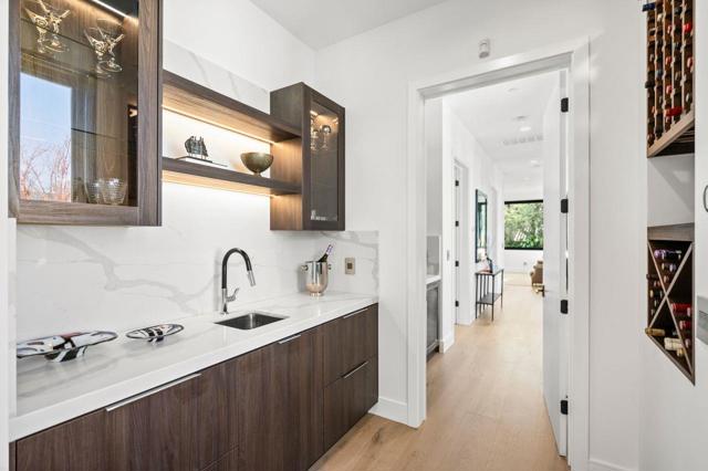 Image 18 of 78 For 18240 Bancroft Avenue