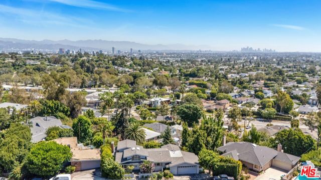 2990 Club Drive, Los Angeles, California 90064, 4 Bedrooms Bedrooms, ,3 BathroomsBathrooms,Single Family Residence,For Sale,Club,24430901