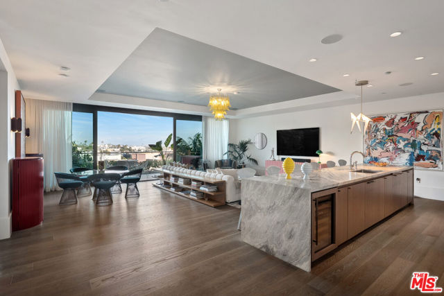 8420 W Sunset Boulevard, West Hollywood CA: https://media.crmls.org/mediaz/3051fedb-cc44-4254-aa51-c862758677b3.jpg