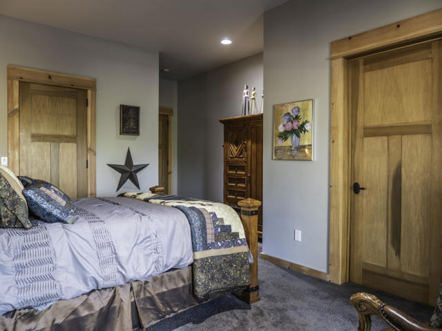 61072 Devils Ladder Road, Mountain Center CA: https://media.crmls.org/mediaz/3053371b-6924-4431-bf22-861f502998a1.jpg