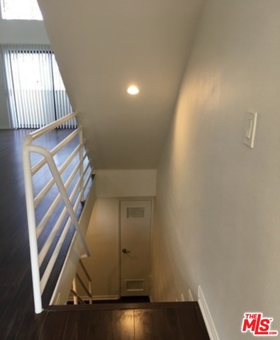 3712 Evans Street, Los Angeles CA: https://media.crmls.org/mediaz/3053bd2f-c4b0-4e4f-8e98-6060356594d0.jpg